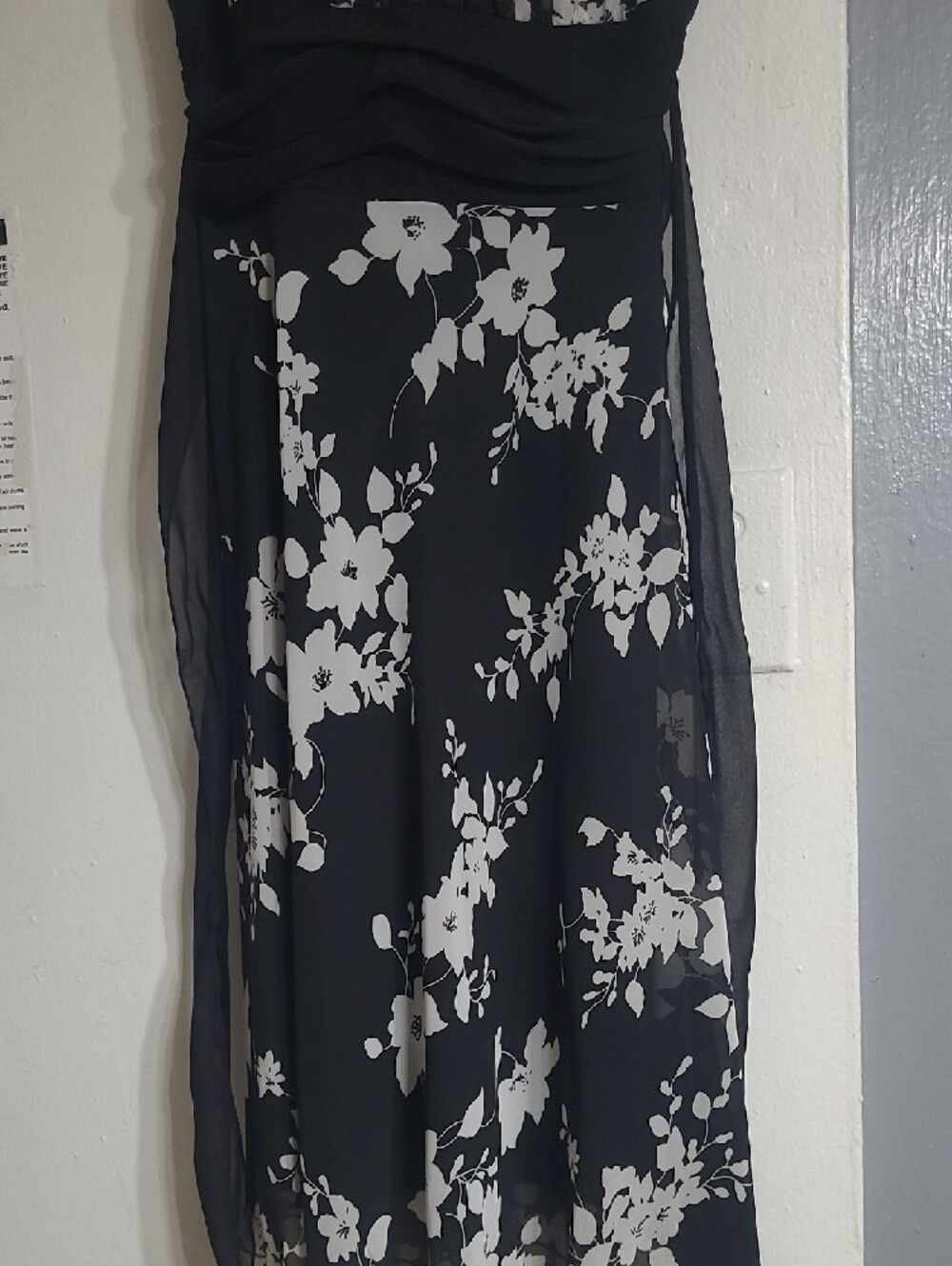 Speechless Black and White Floral  Dress, Size 3 - Picture 3 of 7